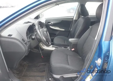 2010 Toyota Corolla S z USA, uszkodzony, nr VIN 2T1BU4EE2AC373556